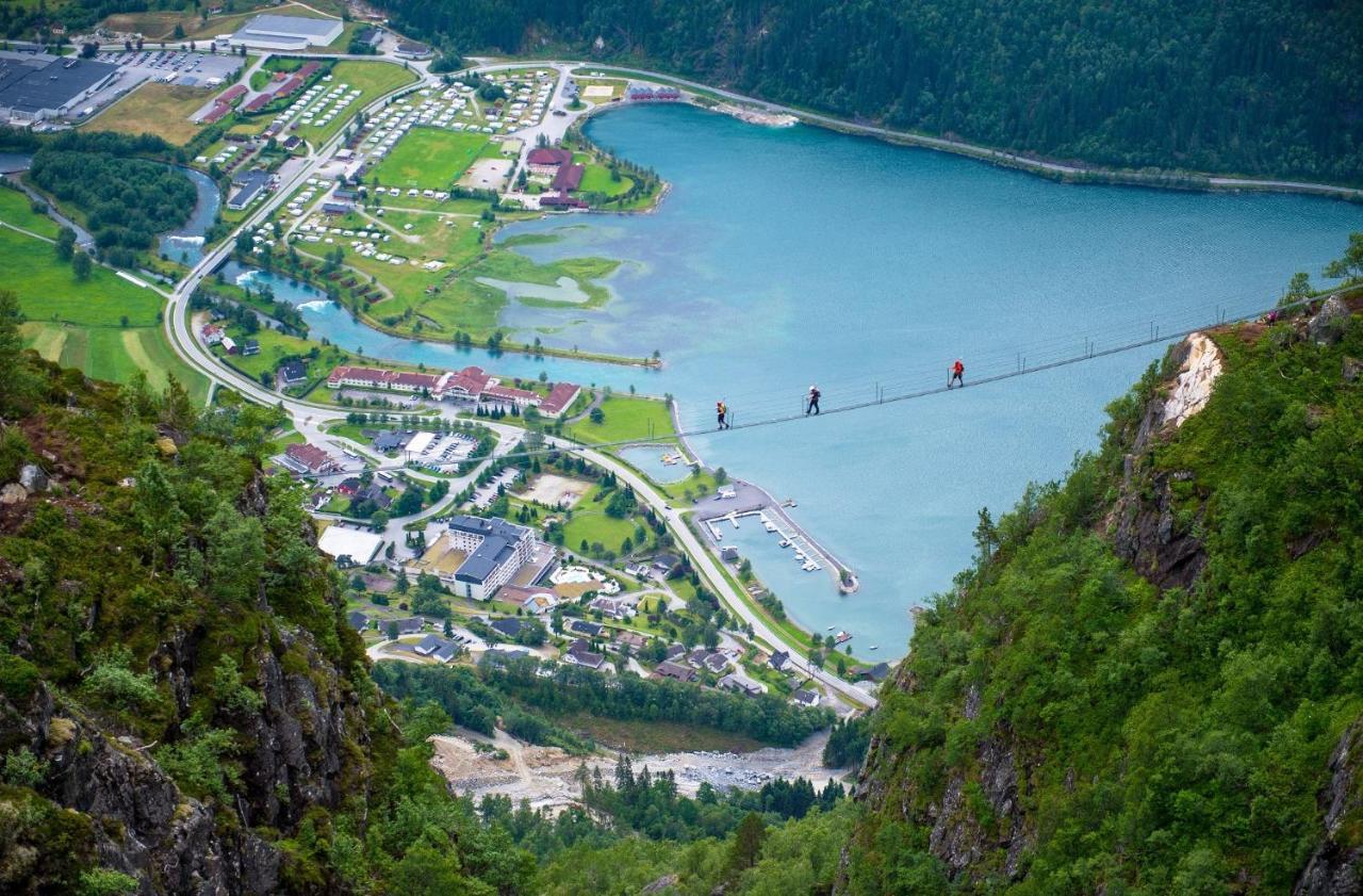 Loen Apartments Eksteriør bilde