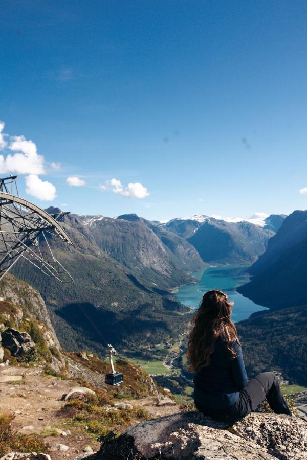 Loen Apartments Eksteriør bilde